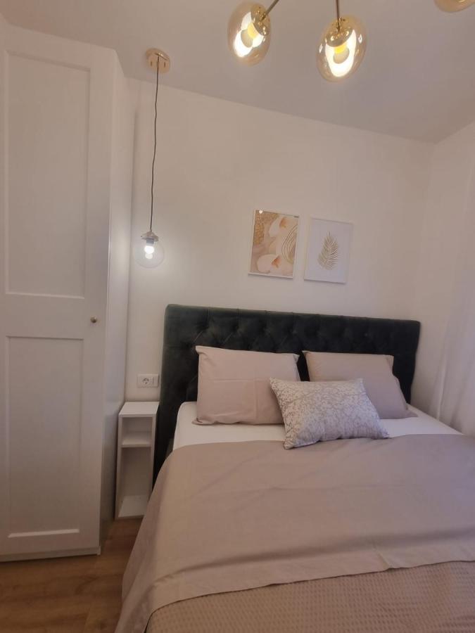 Apartment With View On City Marine Zadar Dış mekan fotoğraf