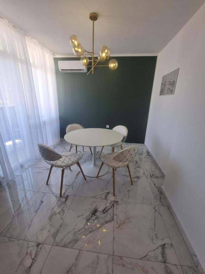 Apartment With View On City Marine Zadar Dış mekan fotoğraf